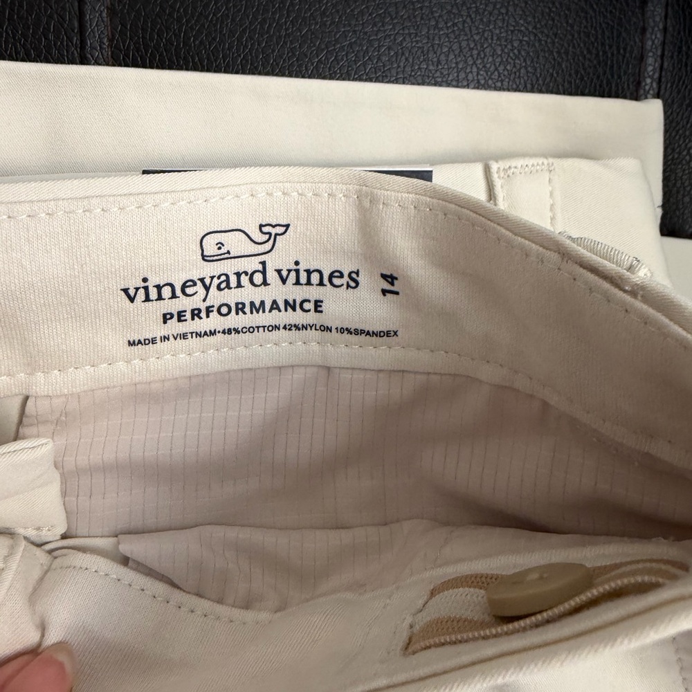 Vineyard Vines Boy’s Performance Chinos - Stone color NWT - Picture 3 of 5